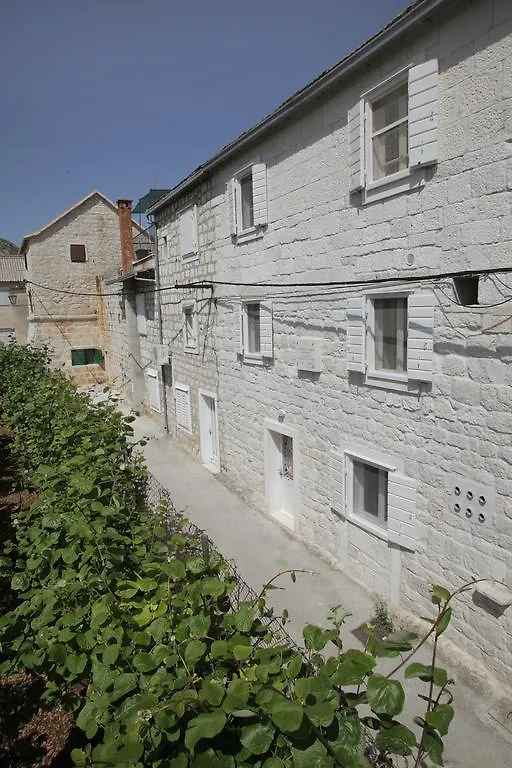 Дом отдыха Вилла Stone House Ernest Трогир Хорватия
